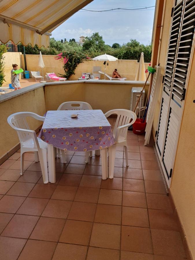 Laura Casa Vacanze Capo Vaticano Luaran gambar