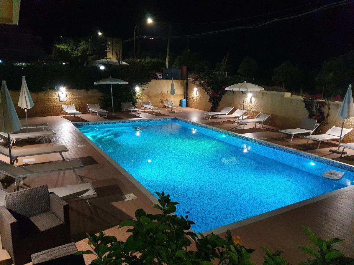 Laura Casa Vacanze Capo Vaticano Luaran gambar