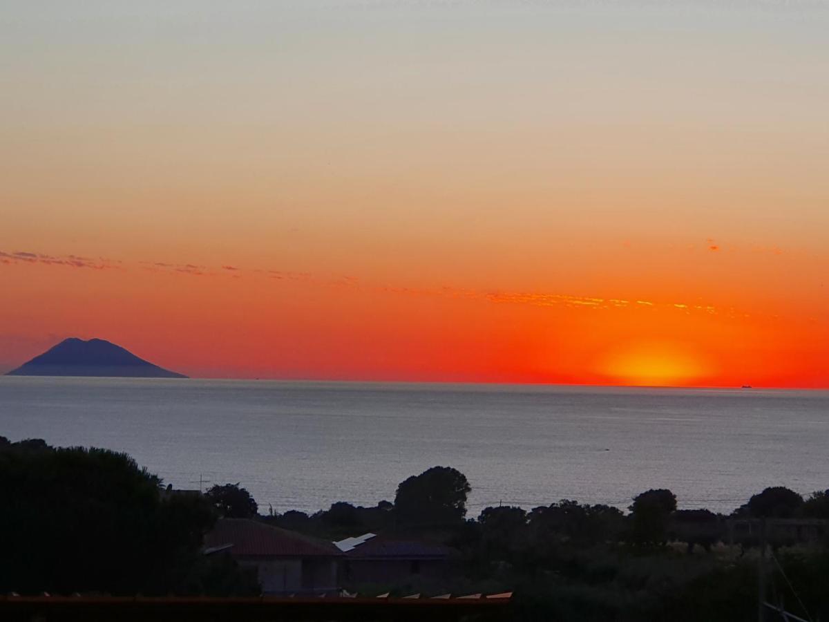 Laura Casa Vacanze Capo Vaticano Luaran gambar