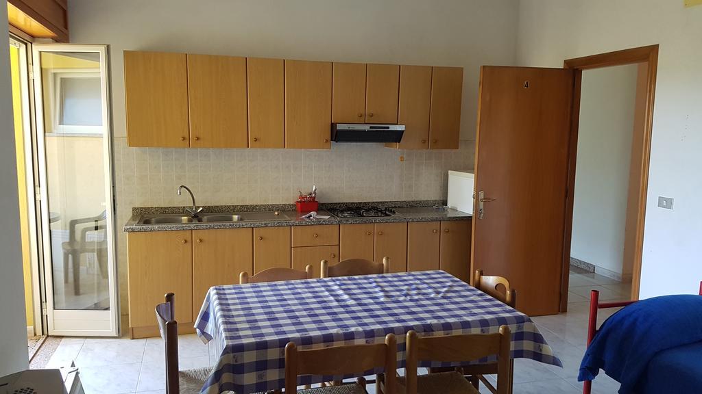 Laura Casa Vacanze Capo Vaticano Luaran gambar